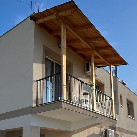 Vila Luani Vlorë Εξωτερικό φωτογραφία